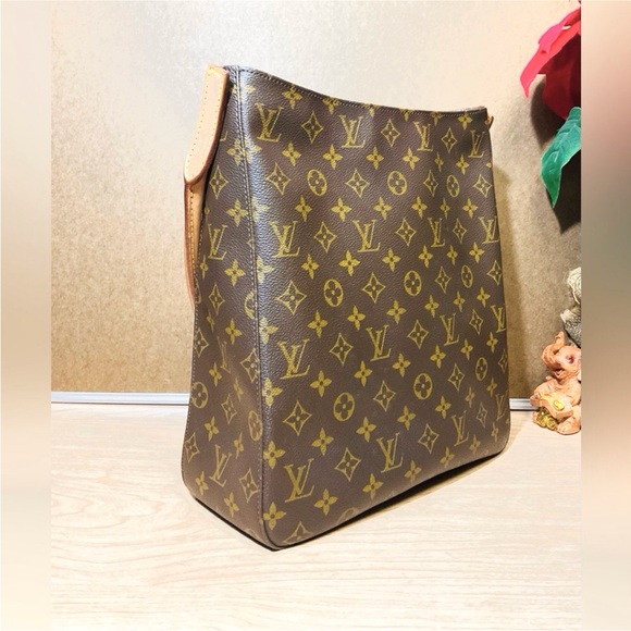 ✅AUTHENTIC LV GM SIZE LOOPING BAG
+LV DUSTABAG - Picture 10 of 11